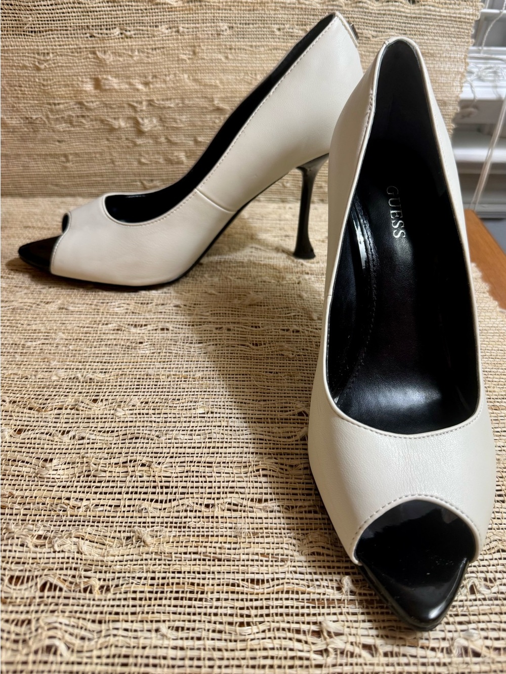 GUESS Peep Toe Stiletto Heels White with Black Patent Heels and Toe Points Sz 8 - Picture 9 of 16